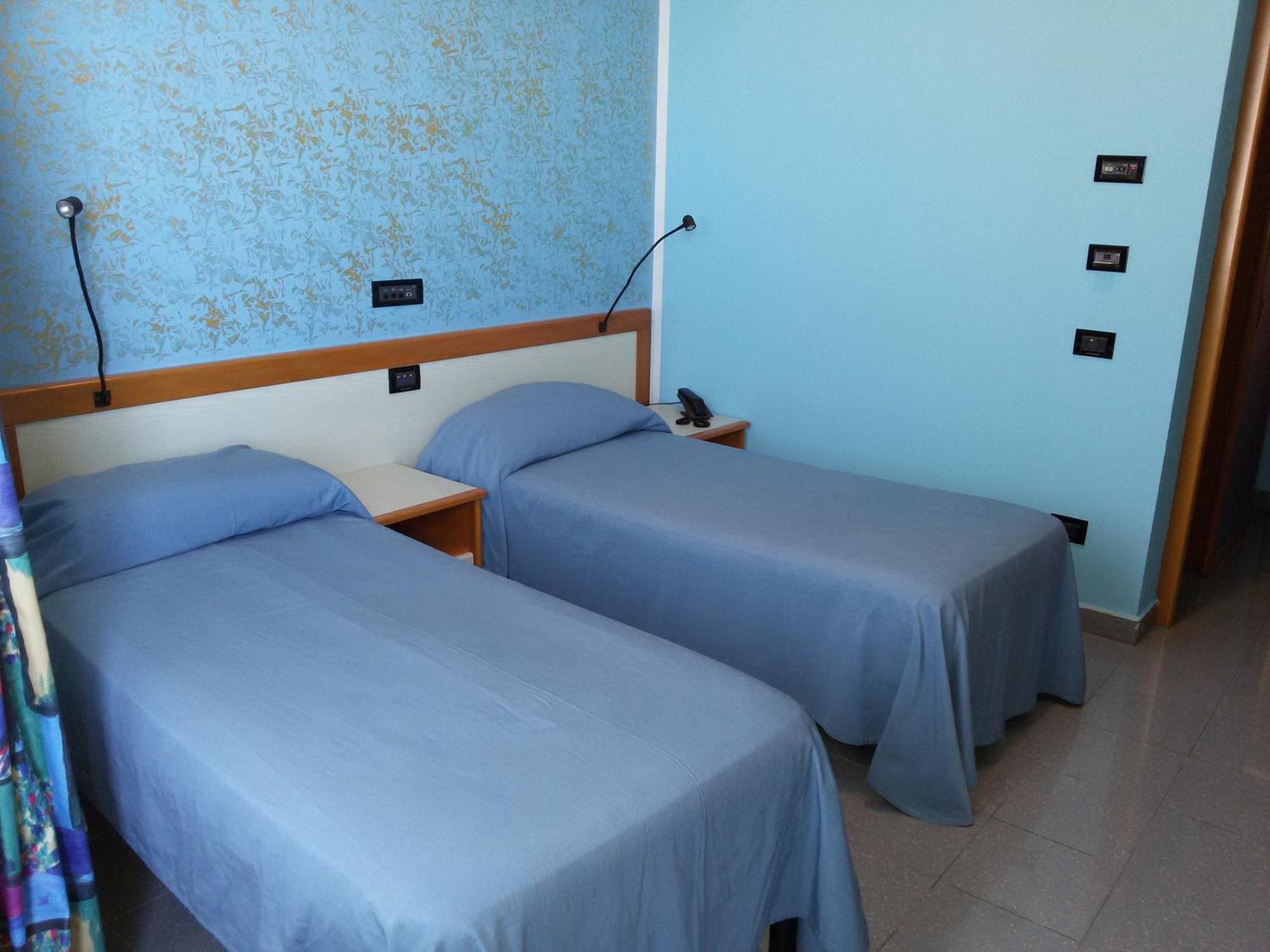 Hotel Ristorante Miramare Marina di Gioiosa Ionica Kültér fotó