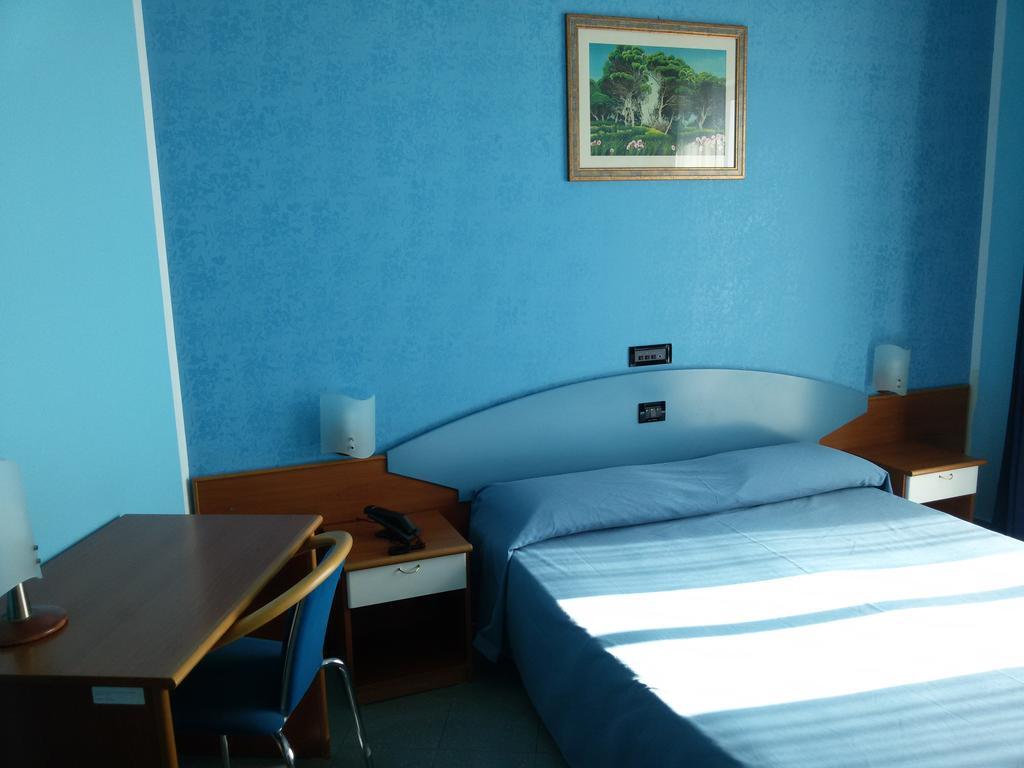 Hotel Ristorante Miramare Marina di Gioiosa Ionica Kültér fotó